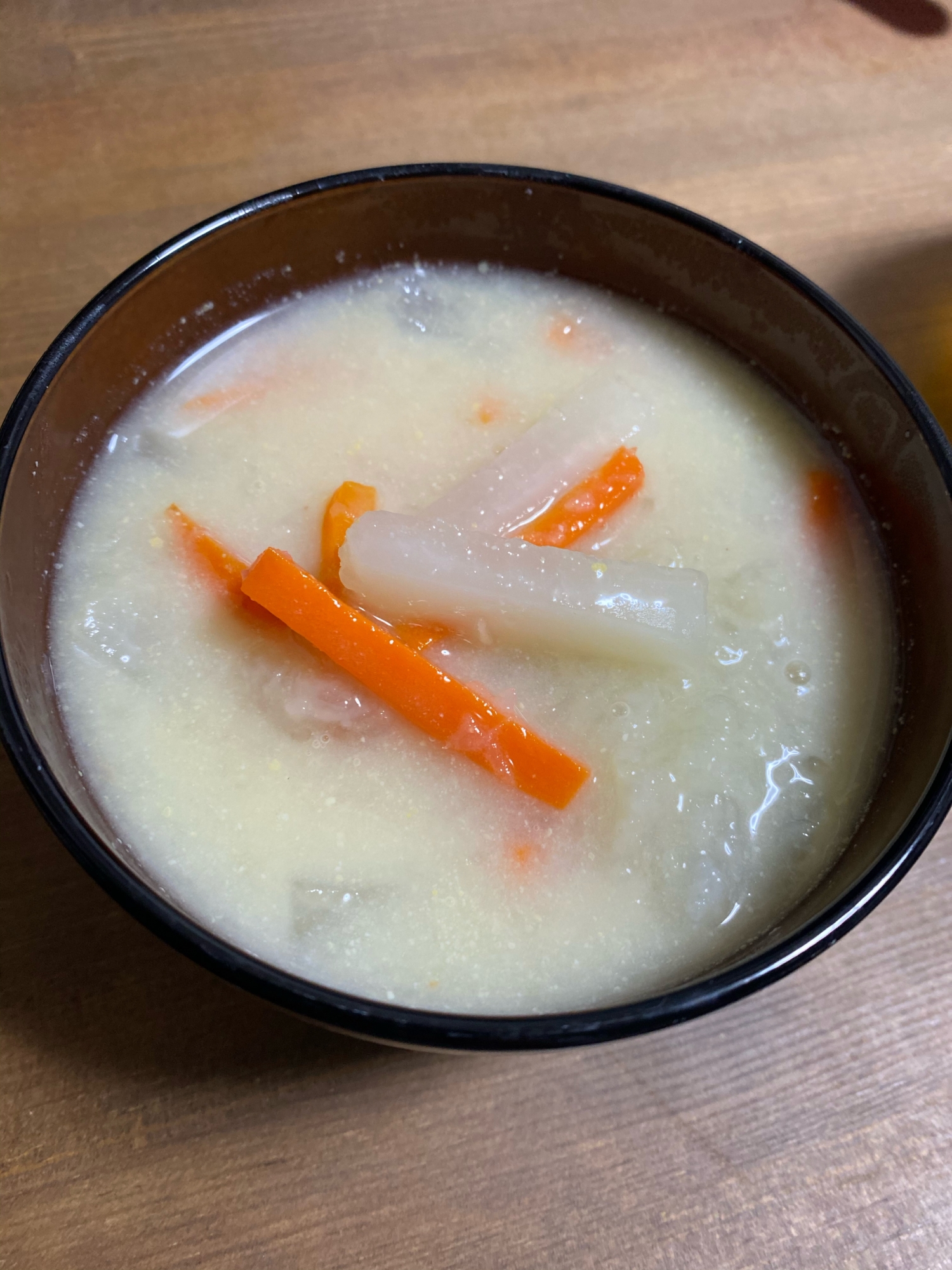 美味しいスープ♪じゃがいもの優しいお味噌汁