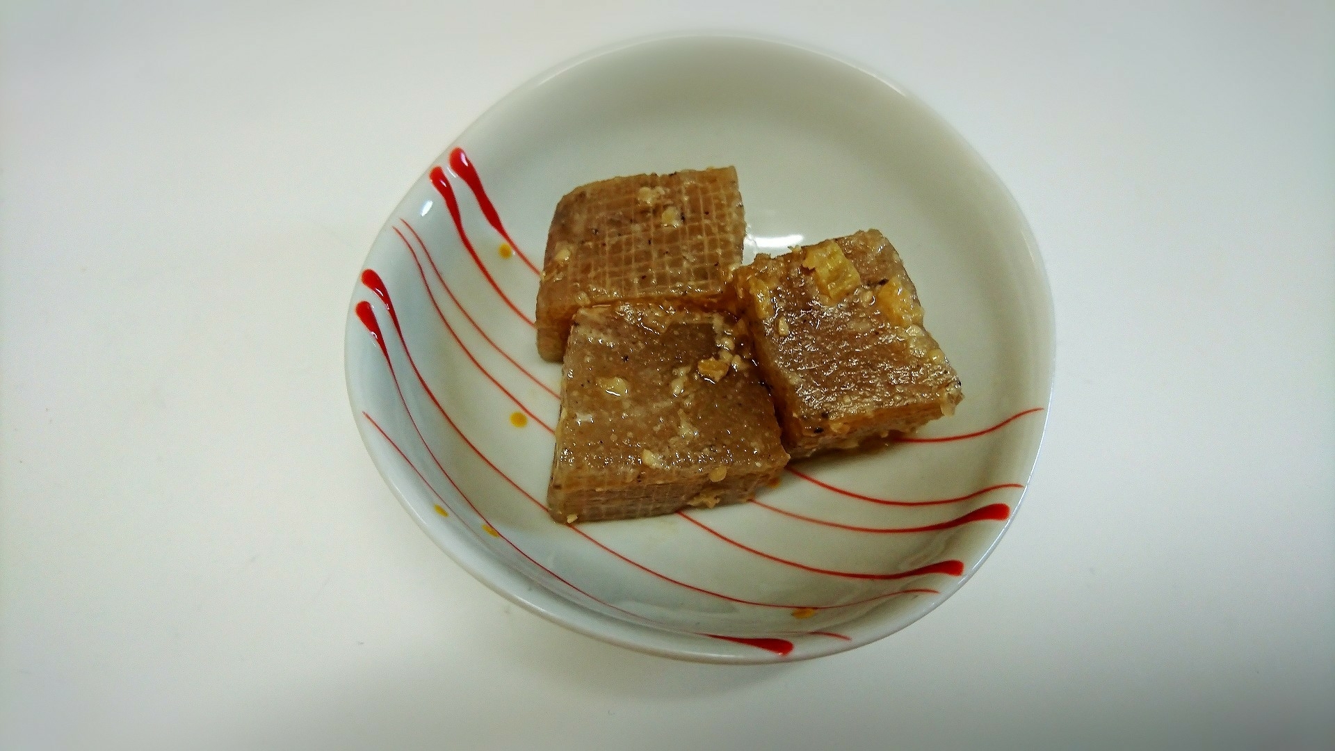 作りおきにも！こんにゃくの味噌生姜炒め