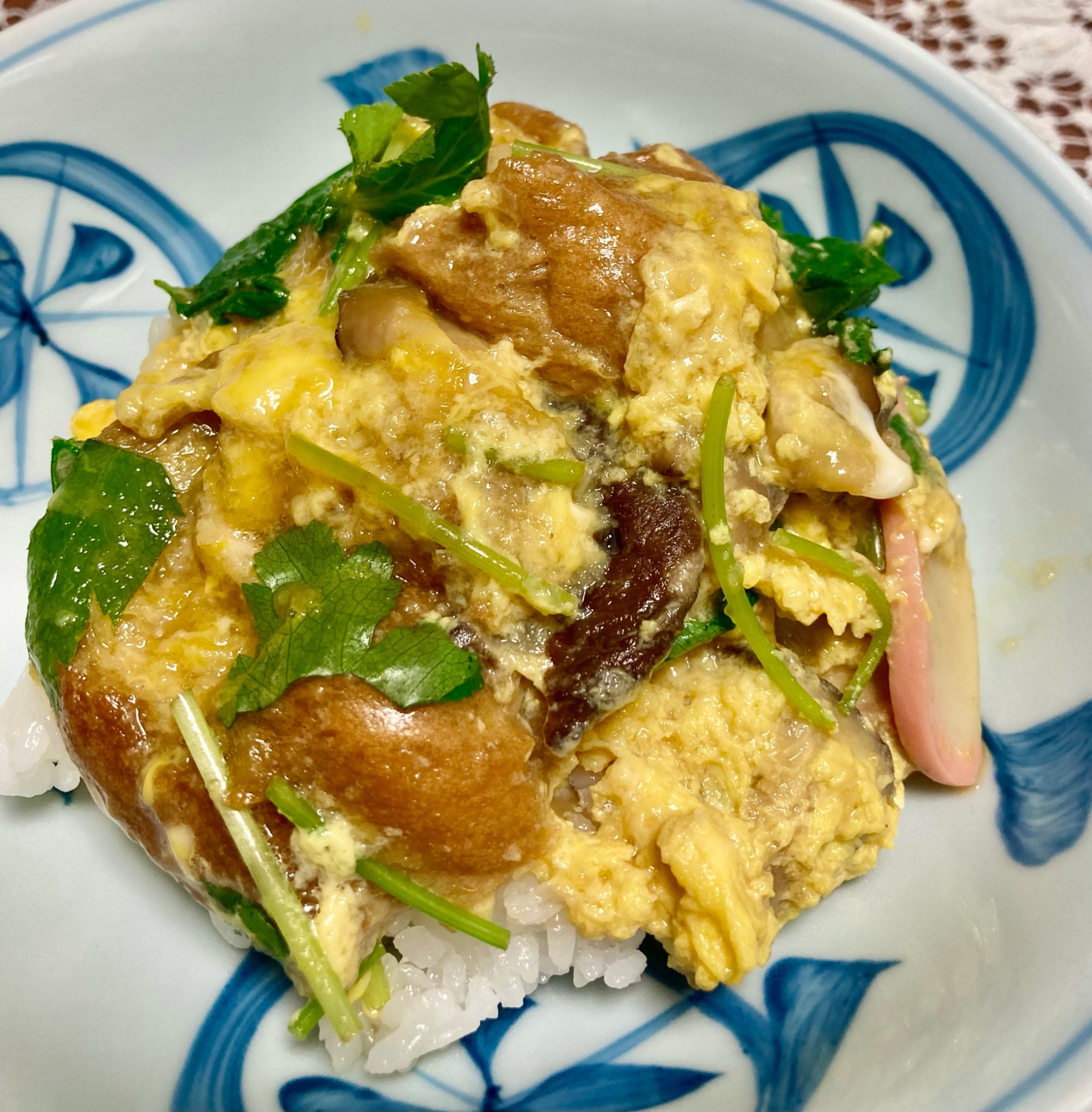 もっちり柔らかい金沢麩に出汁しみしみの☆卵とじ丼