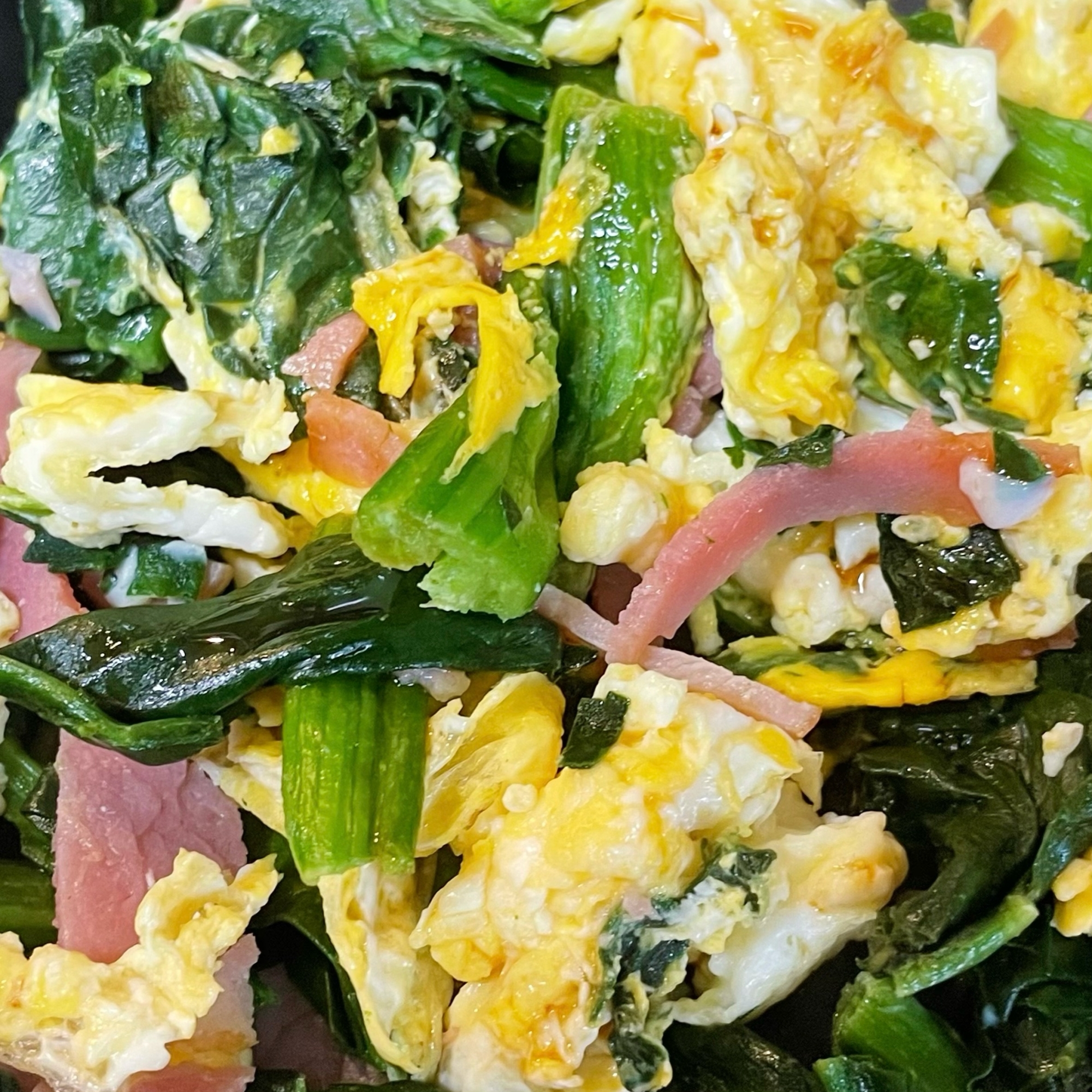 朝食やお弁当に♩ほうれん草・ハム・卵炒め　貧血予防
