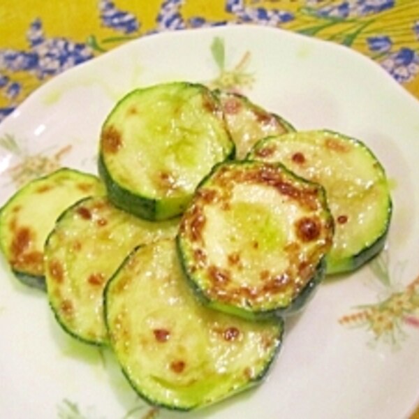 シンプルズッキーニの美容焼き レシピ 作り方 By Mirry 楽天レシピ シンプルズッキーニの美容焼き レシピ 作り方 By Mirry 楽天レシピ