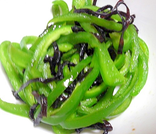 ピーマンのオリーブオイル塩昆布和え レシピ 作り方 By デラみーやん 楽天レシピ ピーマンのオリーブオイル塩昆布和え レシピ 作り方 By デラみーやん 楽天レシピ