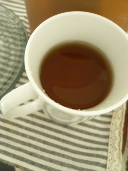 麦茶をごくごく！レモン+蜂蜜で爽やかに♪すごくおいしくなるので好きです♪ごちそうさまです！