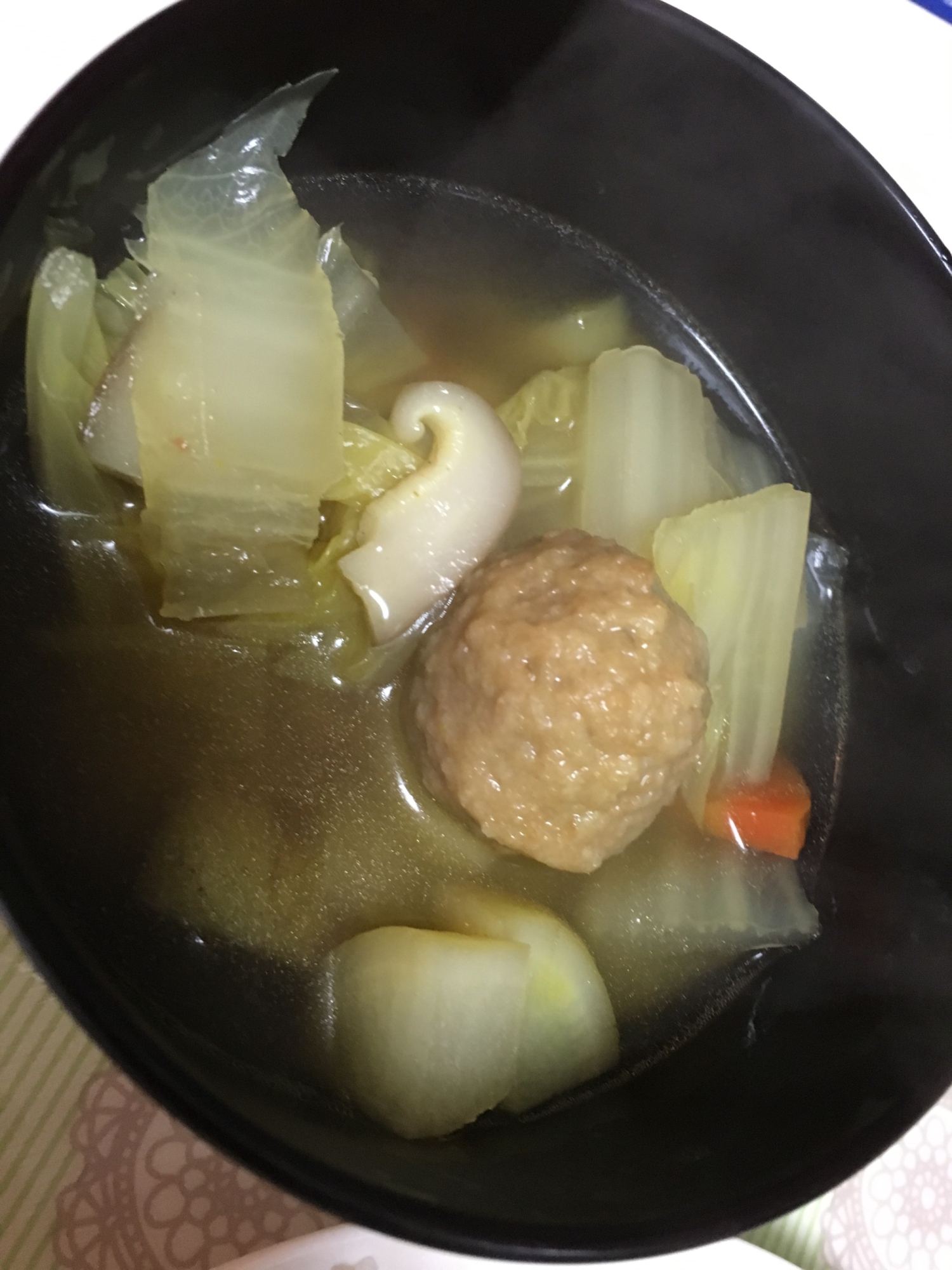 肉団子と白菜のカレースープ