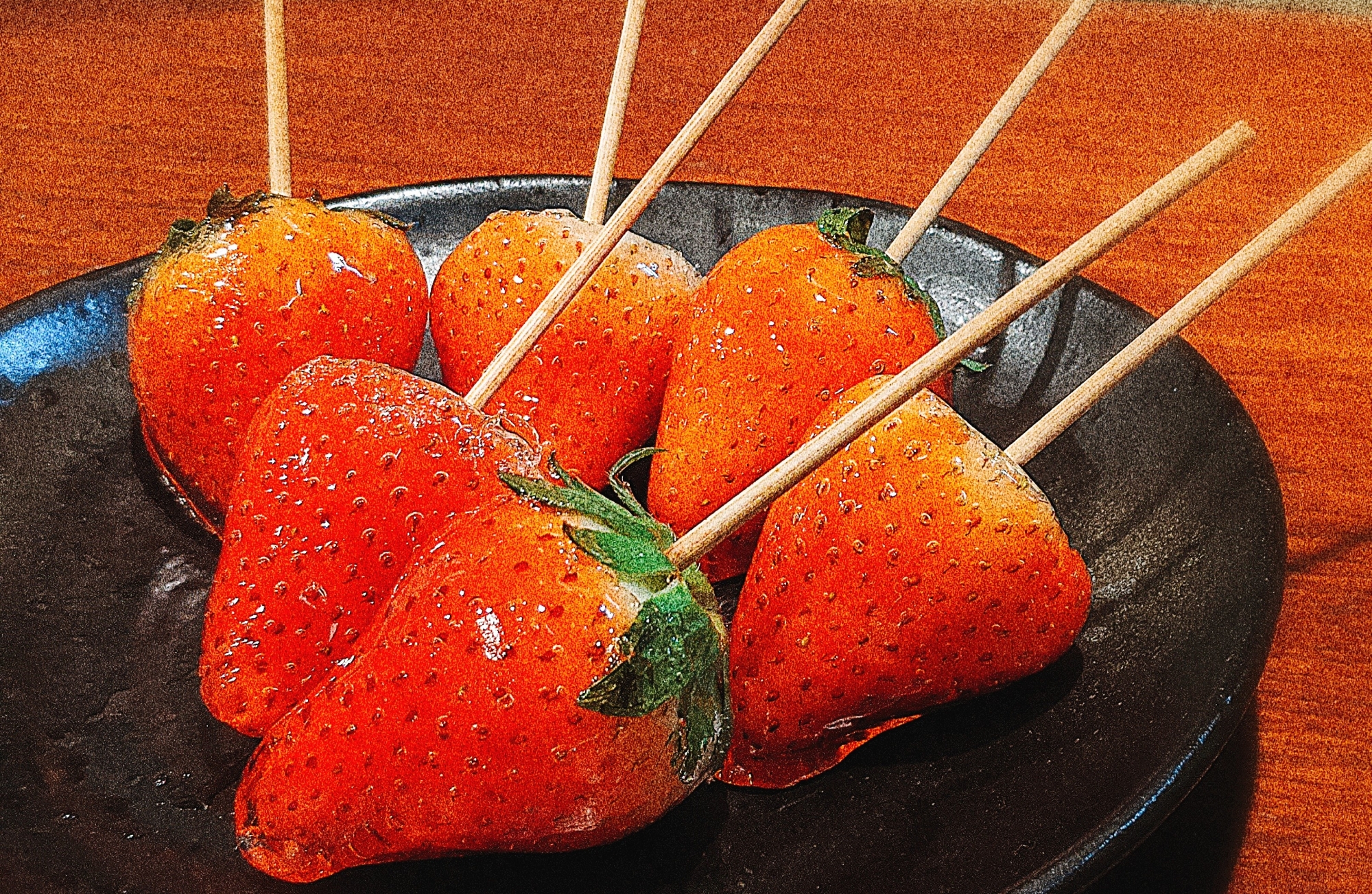 パリパリ〜いちご飴の簡単な作り方