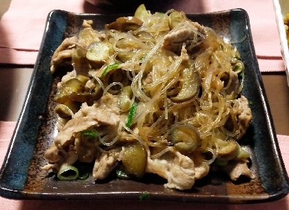 ご飯がすすむ！豚肉となすと春雨の炒め物♪