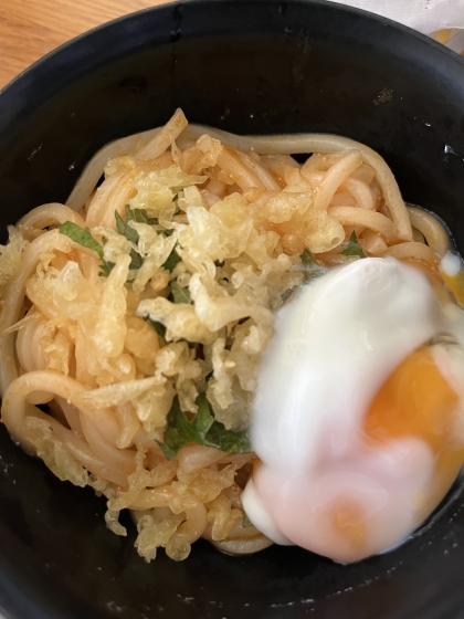 温玉ラー油ぶっかけうどん