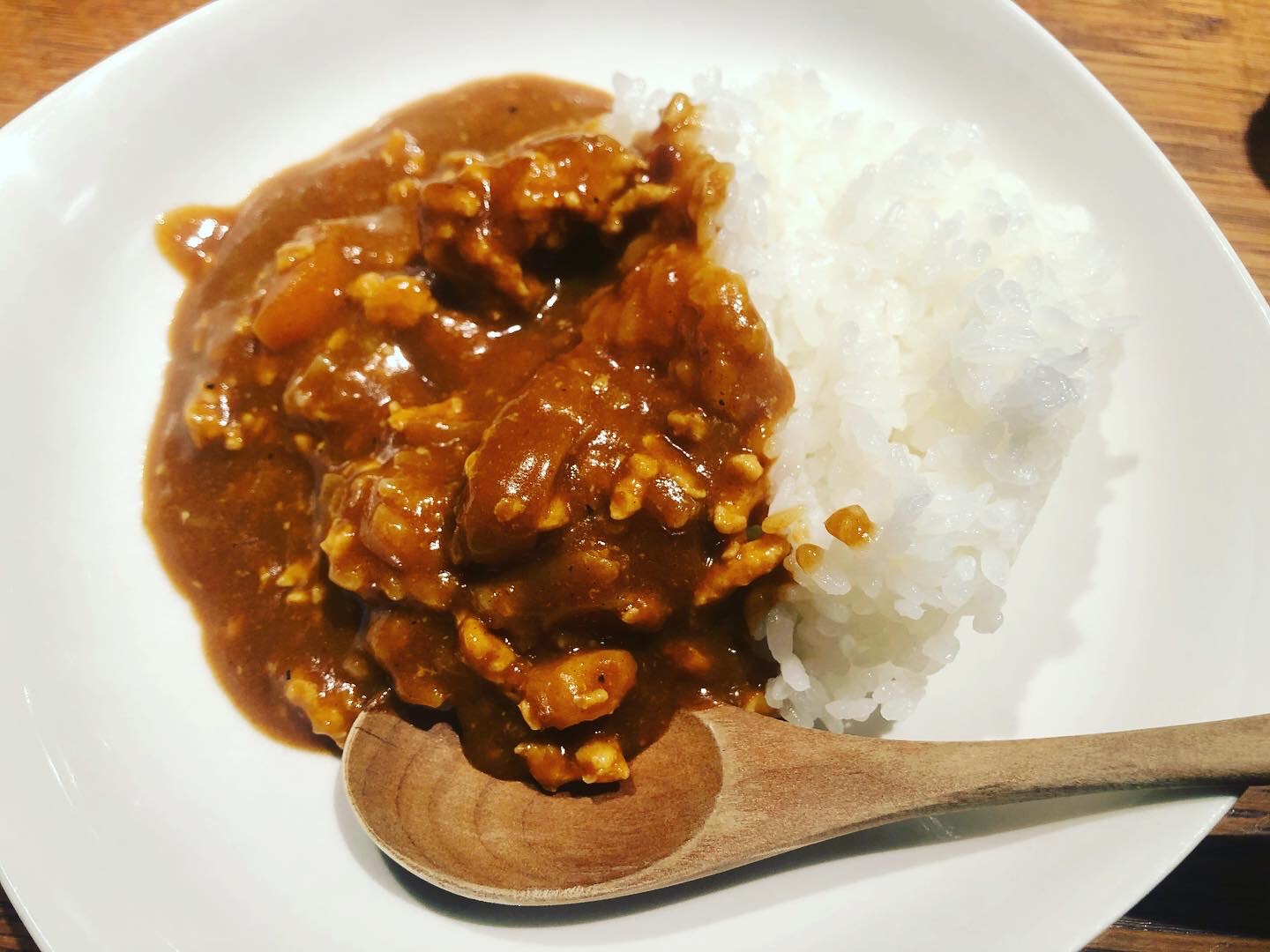 たっぷりココナッツミルクの鶏ひき肉カレー