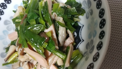 ニラ玉魚肉ソーセージ炒め★肉を使わず節約