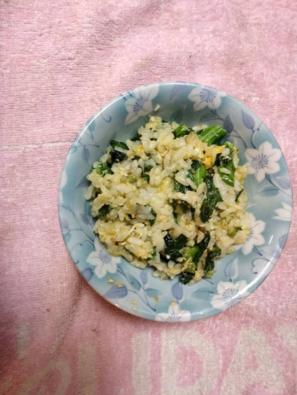 小松菜とたくわんで卵チャーハン