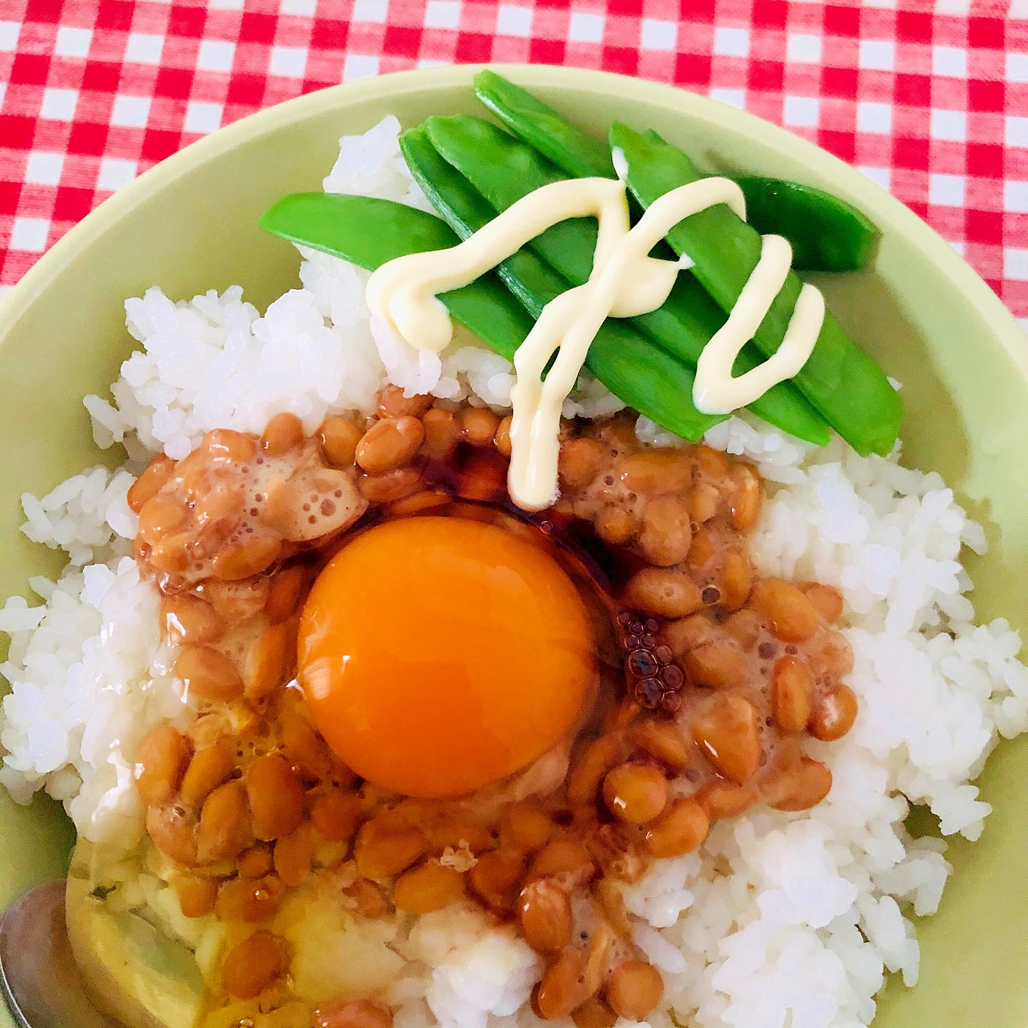 納豆と卵ご飯のさやえんどう添え レシピ・作り方 by さくらぐみ|楽天レシピ 納豆と卵ご飯のさやえんどう添え レシピ・作り方 by さくらぐみ|楽天レシピ
