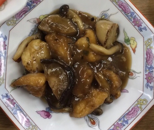 鶏の唐揚げと里芋の煮物