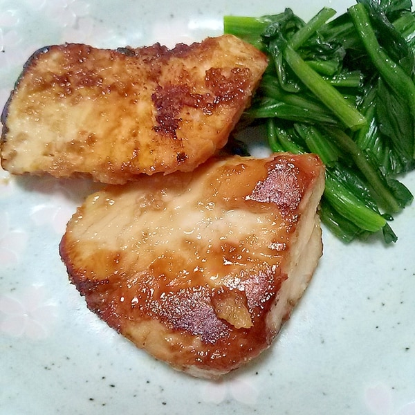 メバチマグロの生姜しょうゆ焼き レシピ 作り方 By 有難うございました 楽天レシピ メバチマグロの生姜しょうゆ焼き レシピ 作り方 By 有難うございました 楽天レシピ