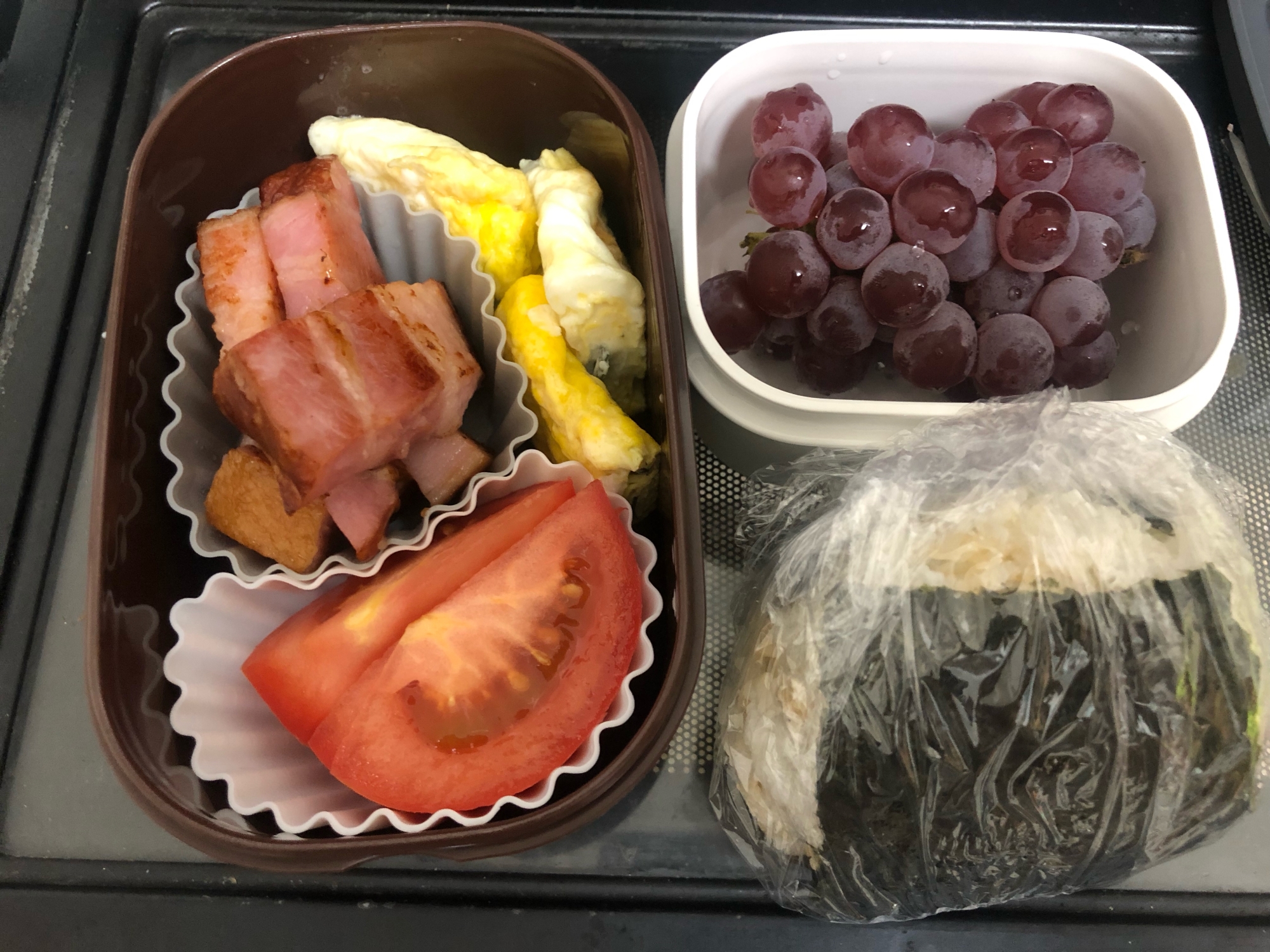 簡単☆厚切りベーコン入りお弁当