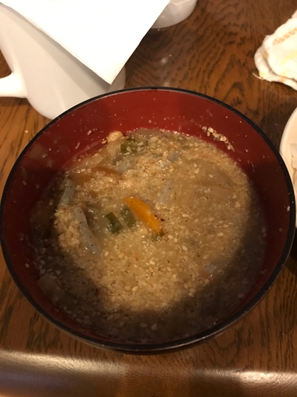 里芋とにんじんの味噌汁