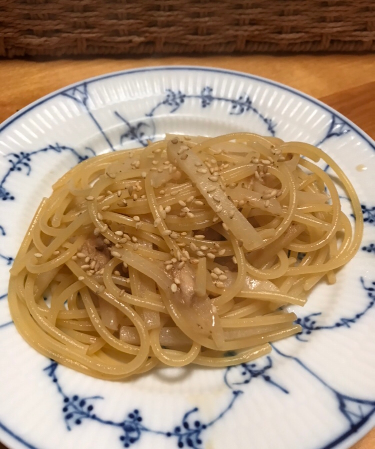 大根とツナの白ごまパスタ