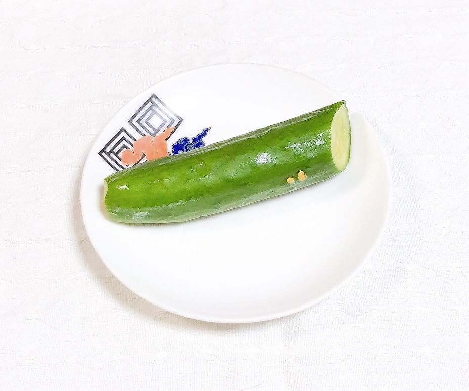 簡単⭐お祭りの屋台飯！きゅうりの一本漬け風