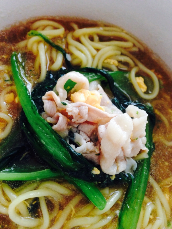 ☆小松菜と豚肉の玉子入りラーメン☆