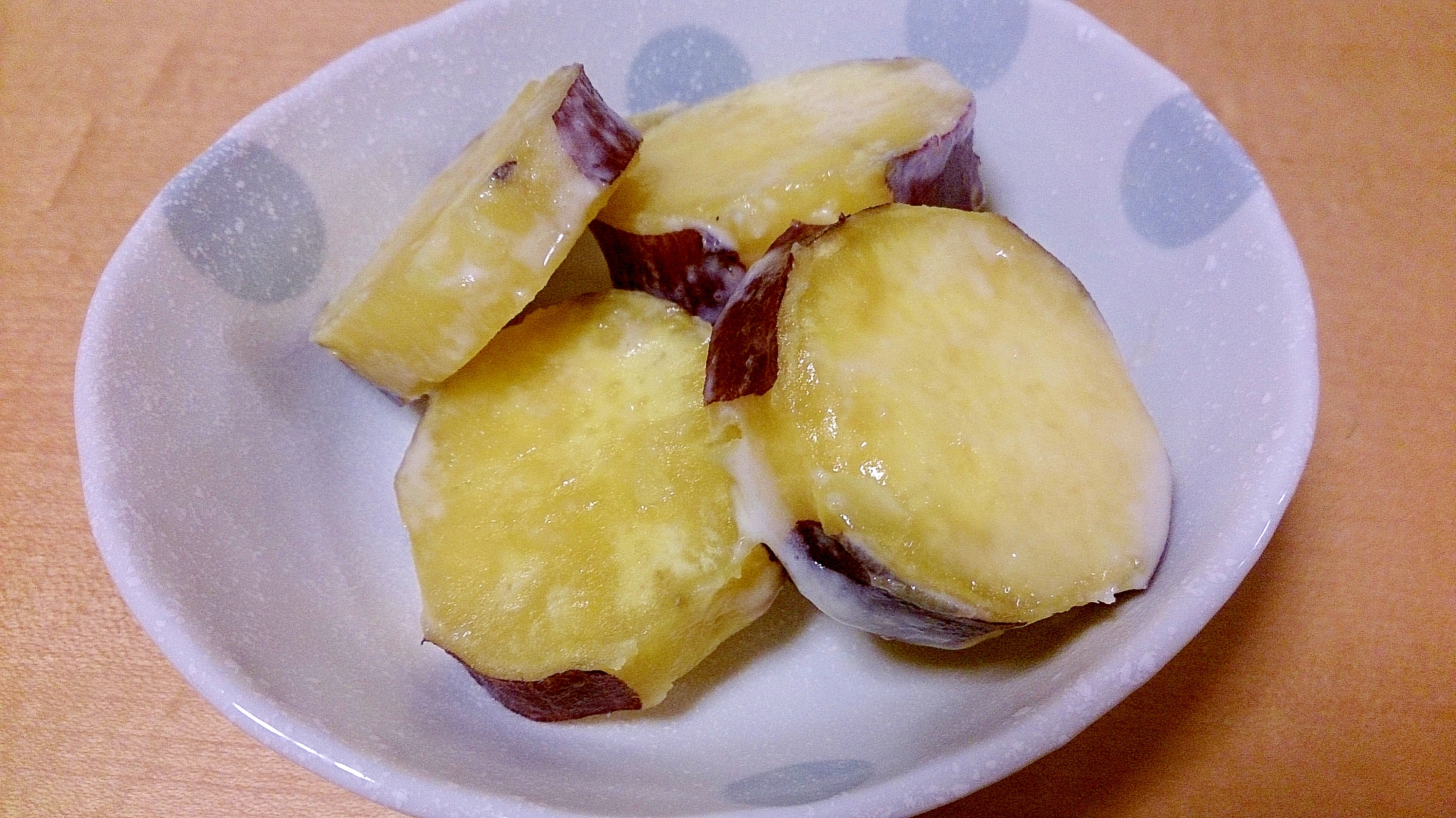 さつまいものバターミルク煮 お弁当にもok レシピ 作り方 By ぼーずの母ちゃん 楽天レシピ さつまいものバターミルク煮 お弁当にもok レシピ 作り方 By ぼーずの母ちゃん 楽天レシピ