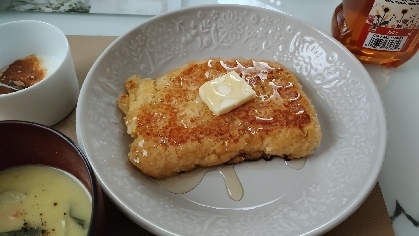 パン粉でフレンチトースト