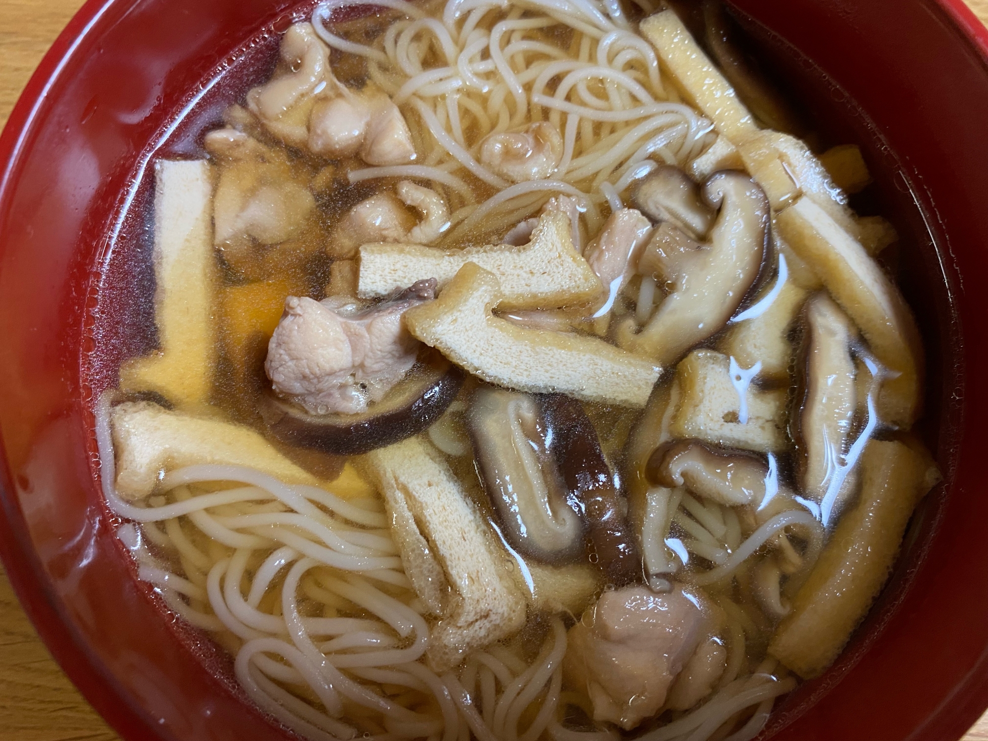 鶏もも肉と椎茸のにゅうめん