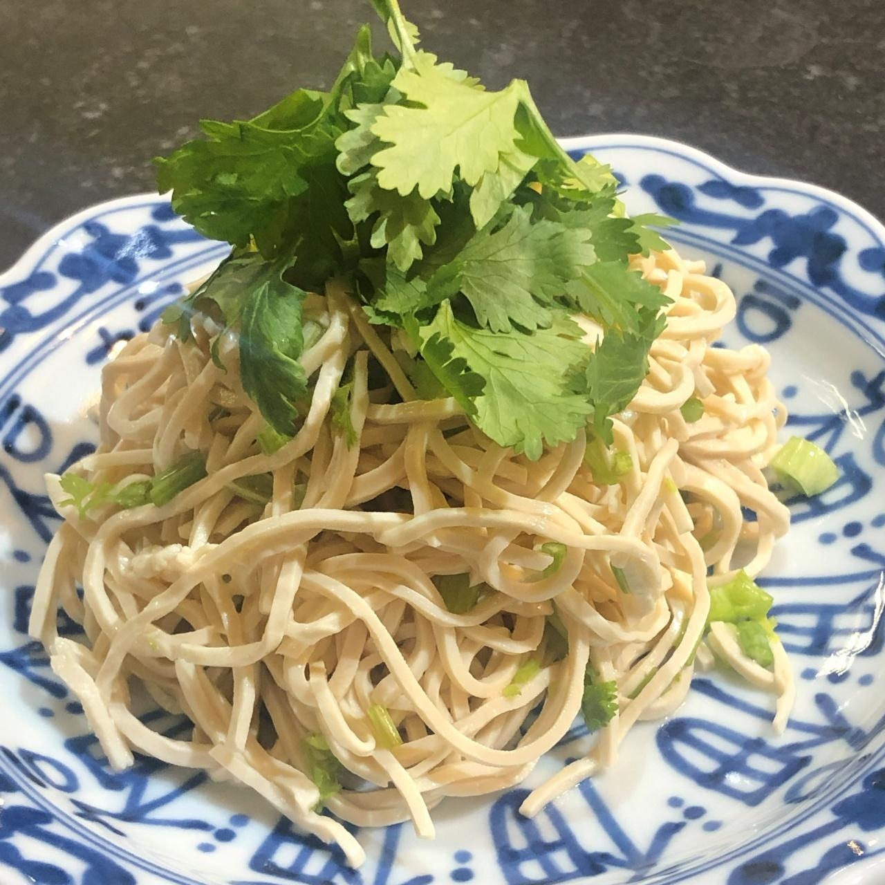 【凉拌豆腐干】豆腐干絲を使った中華風サラダ