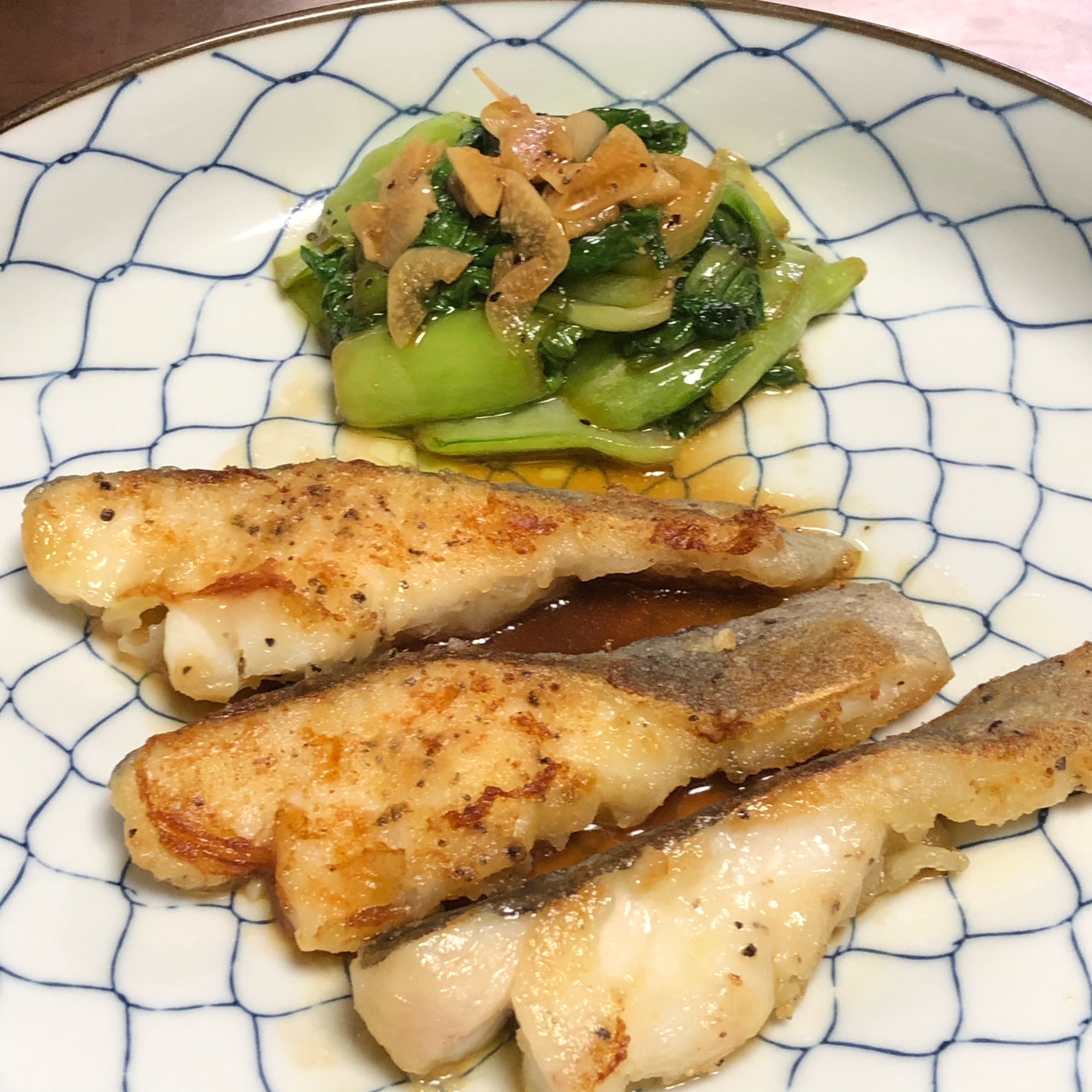 ちんげん菜のにんにく醤油炒め