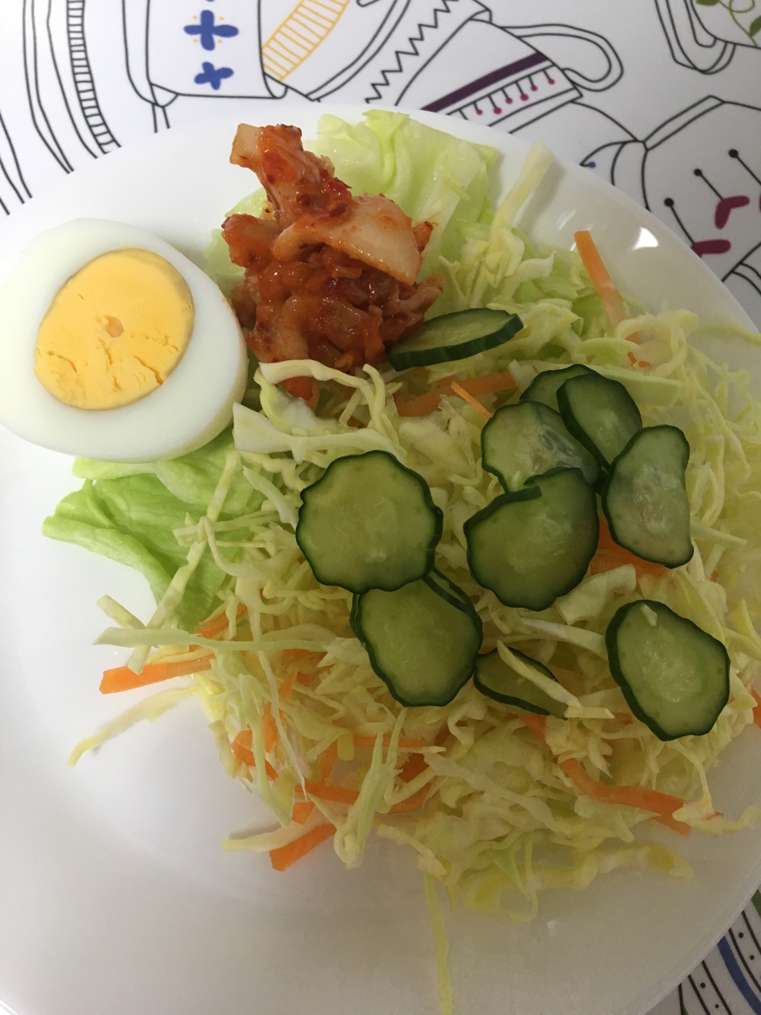 白菜キムチの生野菜サラダ(^^)