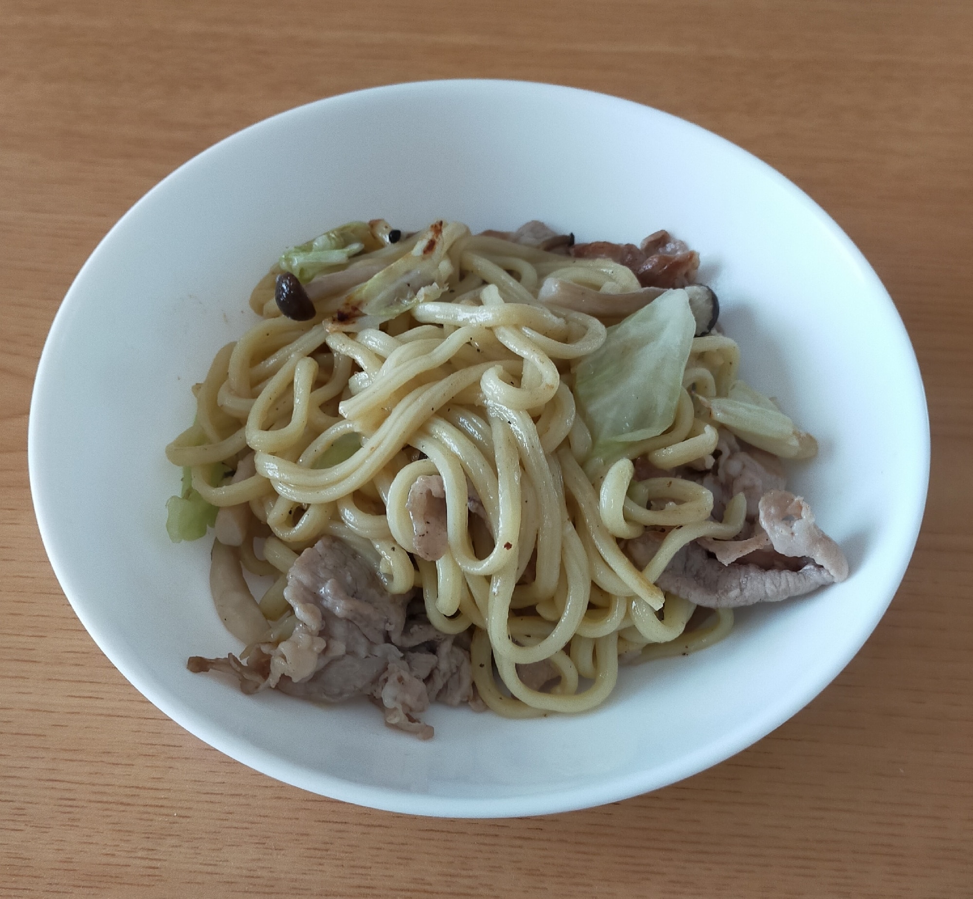 にんにく香る♫ちゃんぽん麺で塩焼きそば