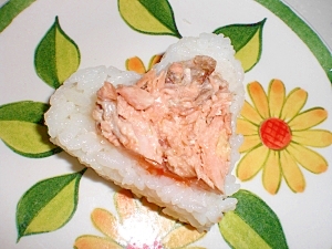 お子様に＾＾鮭マヨミルクのご飯ケーキ