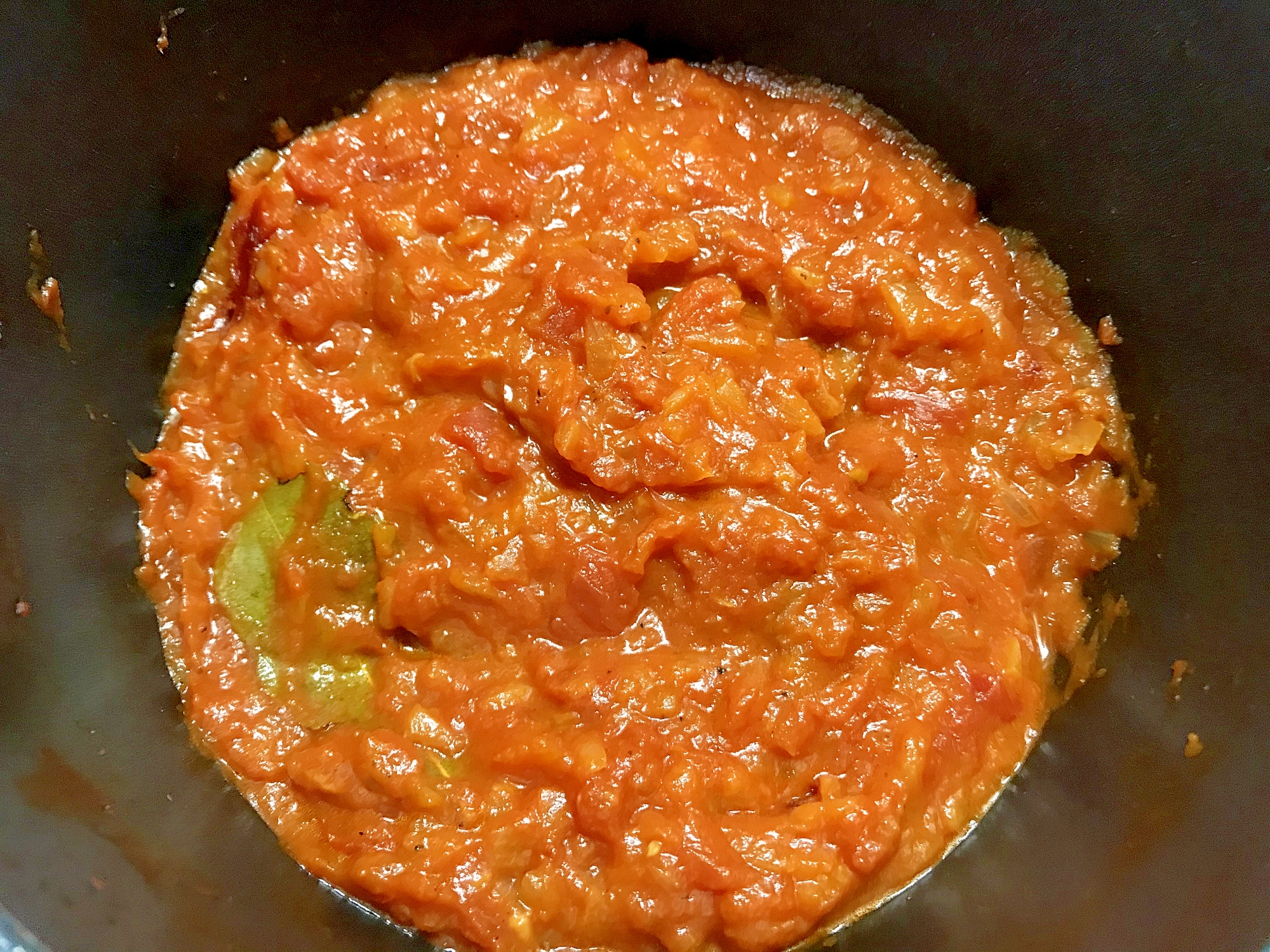 美味しいトマトソースを作る時は加熱時間がポイント♪
