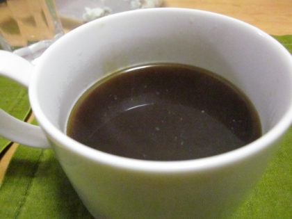 エノキ氷を知ったので、活用方法を探していてたどり着きました。コーヒーと相性いいですね♪ごちそうさまでした。