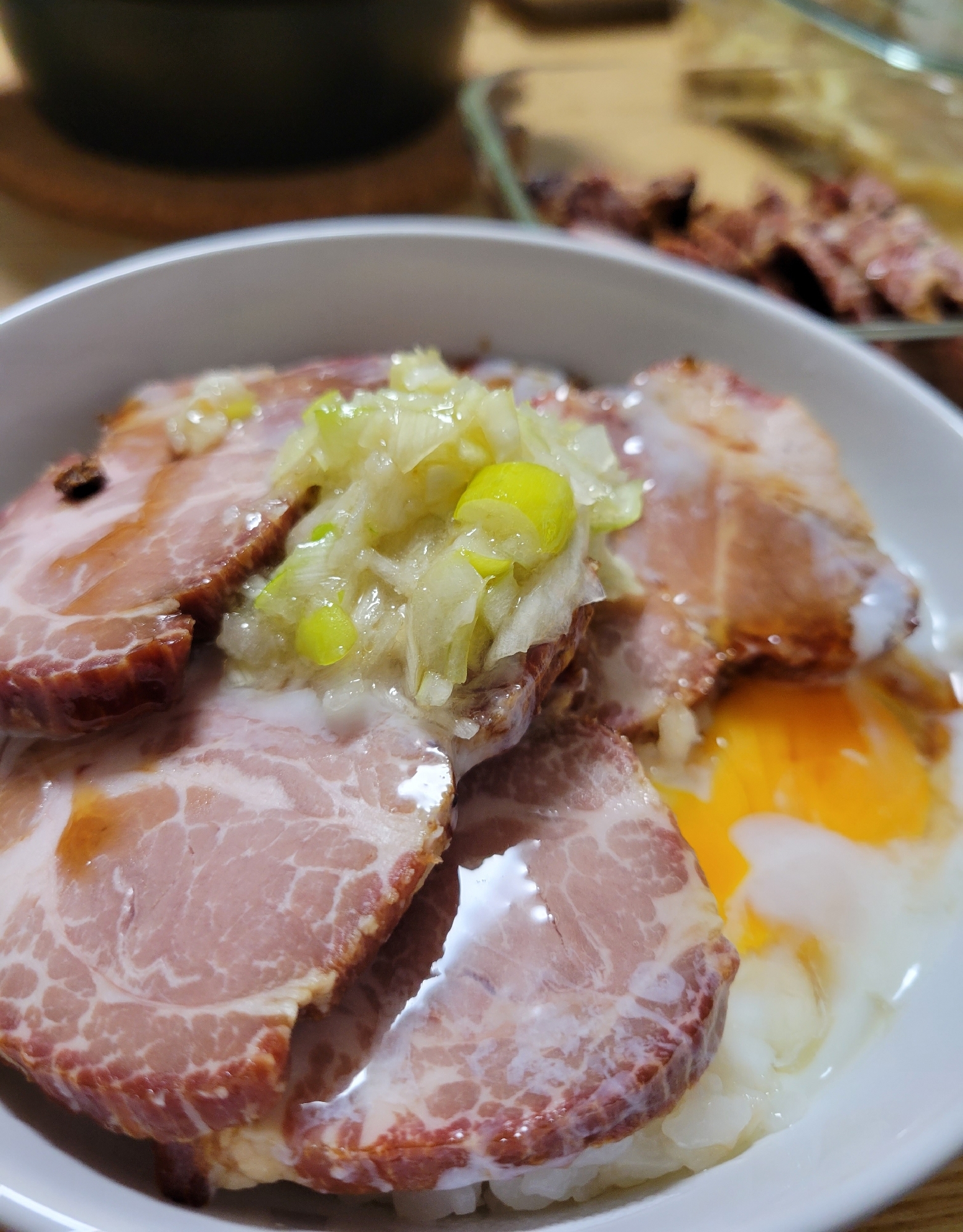 ねぎ塩チャータマ丼