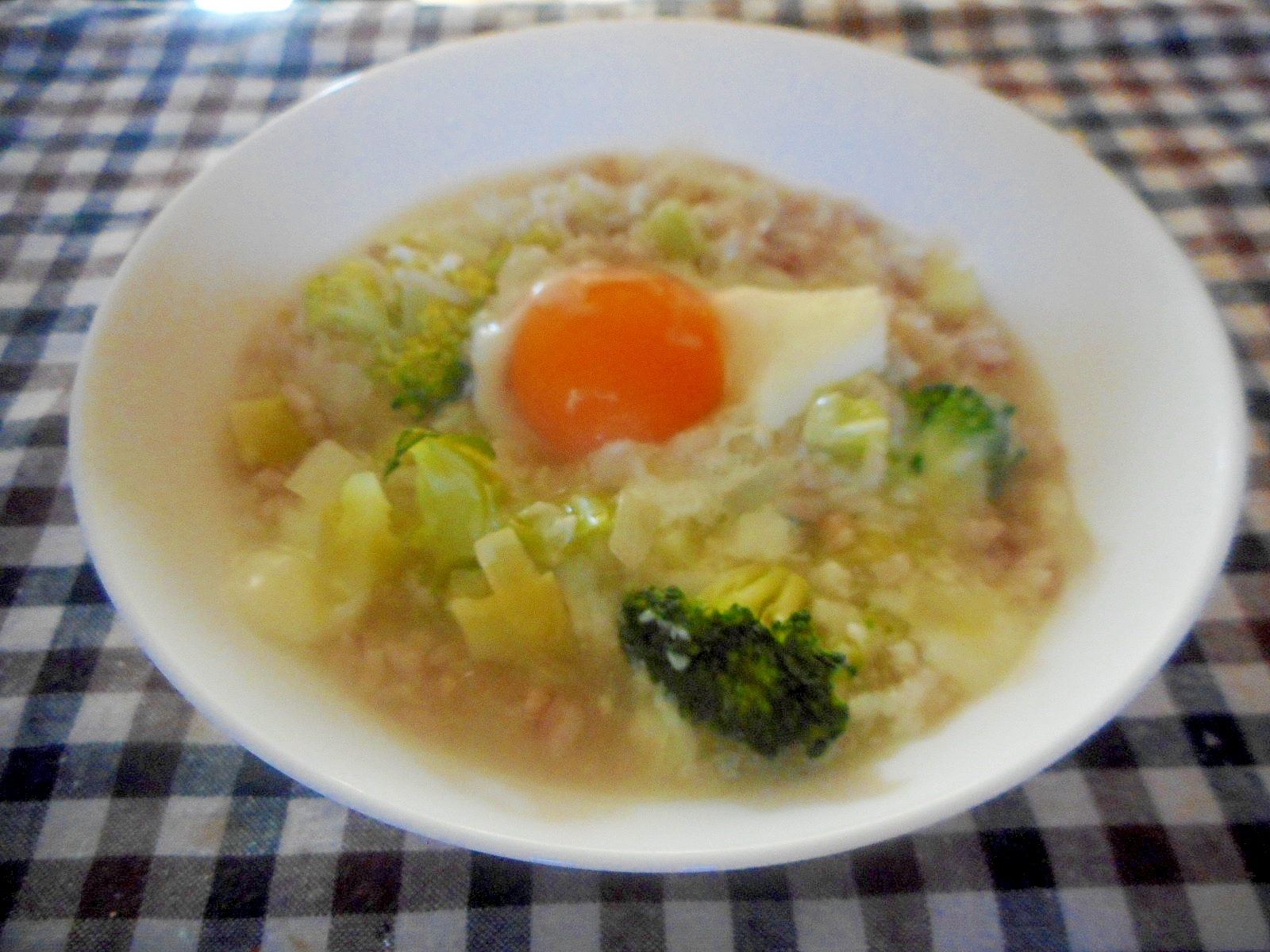 ブロッコリーと卵のスープご飯