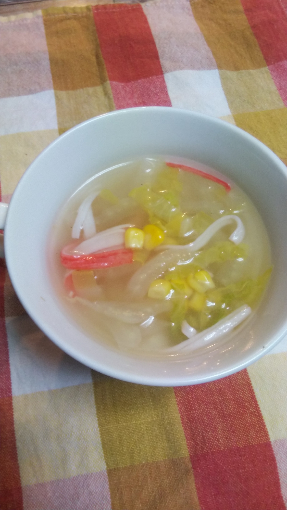 赤白黄☆カニかま・白菜・コーンのスープ