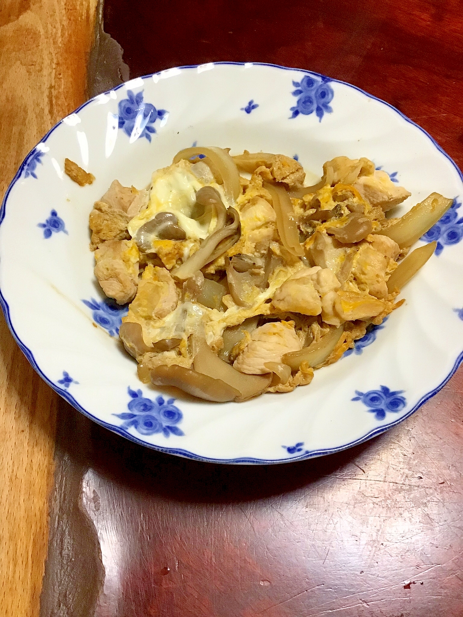 舞茸入り親子丼のアタマ。