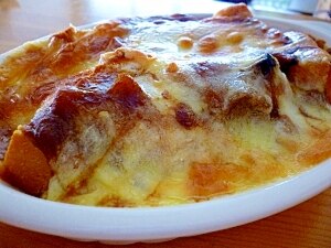 【ハイジ様】スープ　カレー　パングラタン　手作り　菓子　パン カレー味カボチャスープのパングラタン レシピ・作り方 by