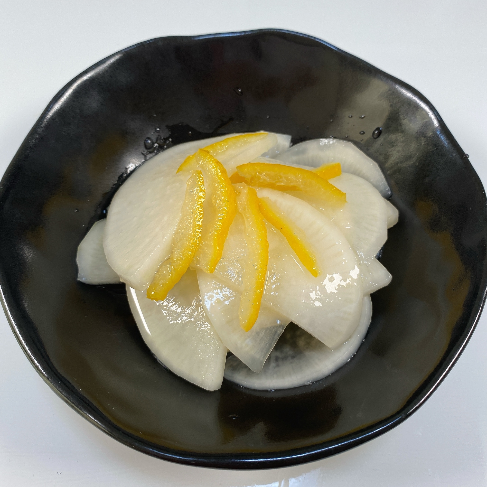 ゆずを丸ごと使う爽やかな味のゆず大根