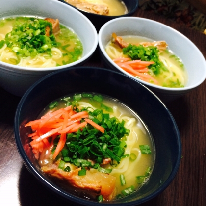 沖縄のお土産で麺をいただいたので作りました！