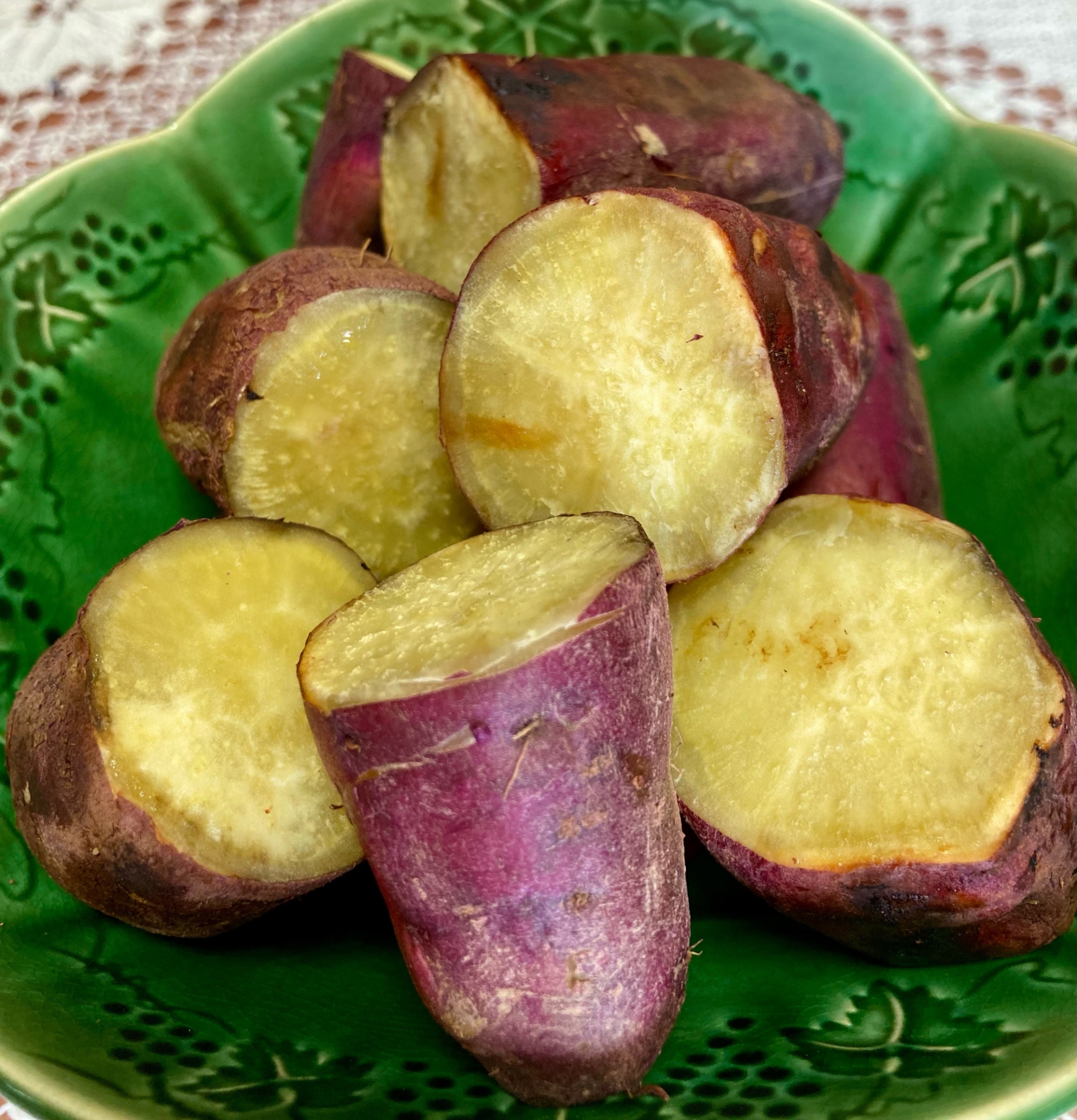 ストウブ鍋で ホクホク甘 い 焼き芋 レシピ 作り方 By ぴっとすぅ 楽天レシピ ストウブ鍋で ホクホク甘 い 焼き芋 レシピ 作り方 By ぴっとすぅ 楽天レシピ