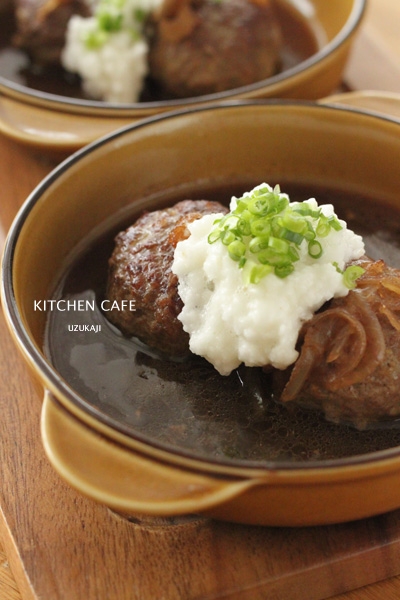 山芋のせ和風煮込みハンバーグ レシピ 作り方 By Yycafe 楽天レシピ