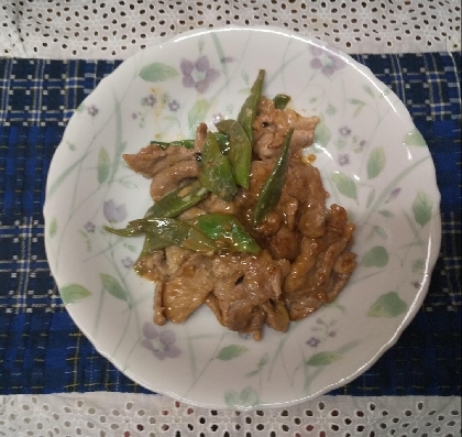 豚肉とまいたけ炒め