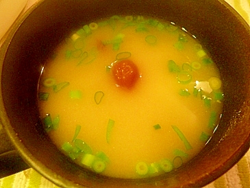 長芋と梅干の味噌汁