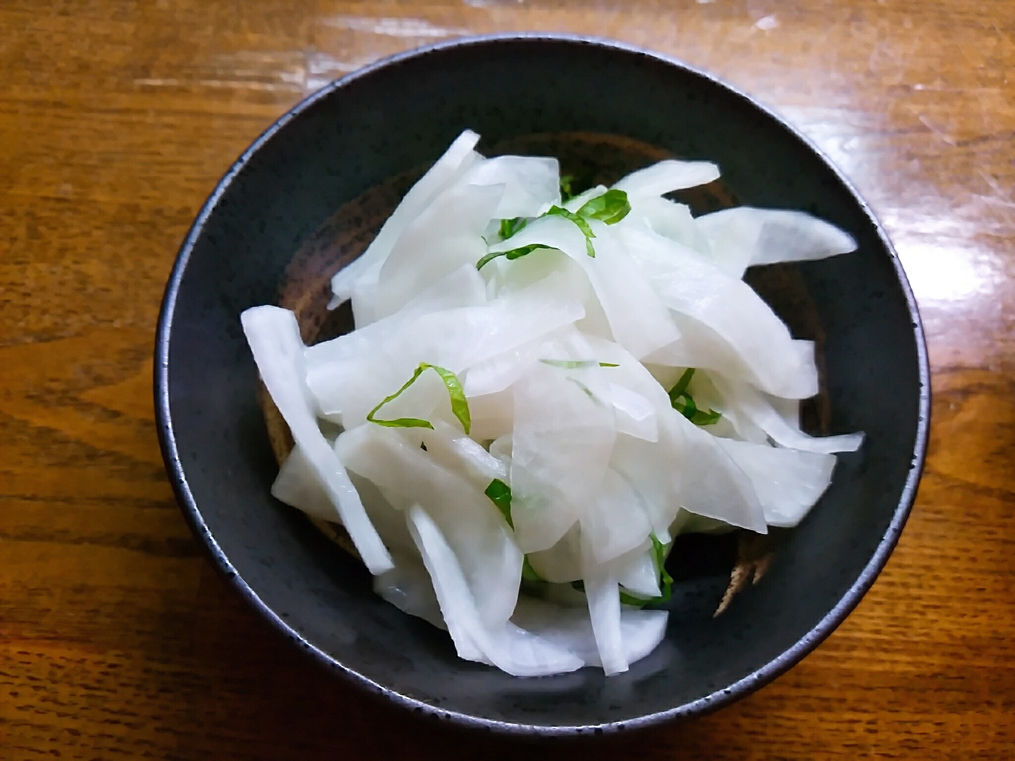 大根とシソの塩もみサラダ