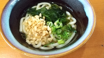 たぬきうどん Tanuki udon noodle