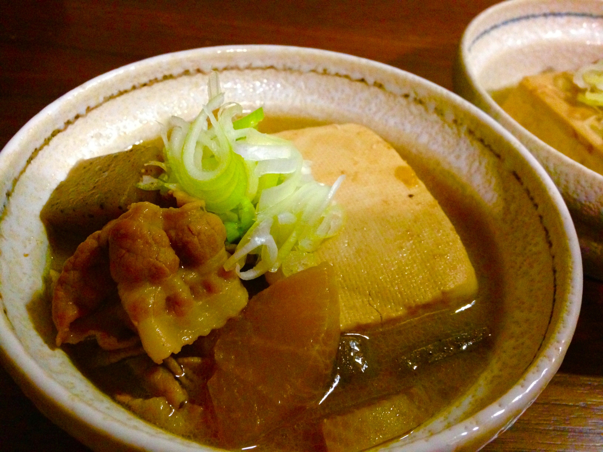 じっくり煮込んだみそ味の肉豆腐☆