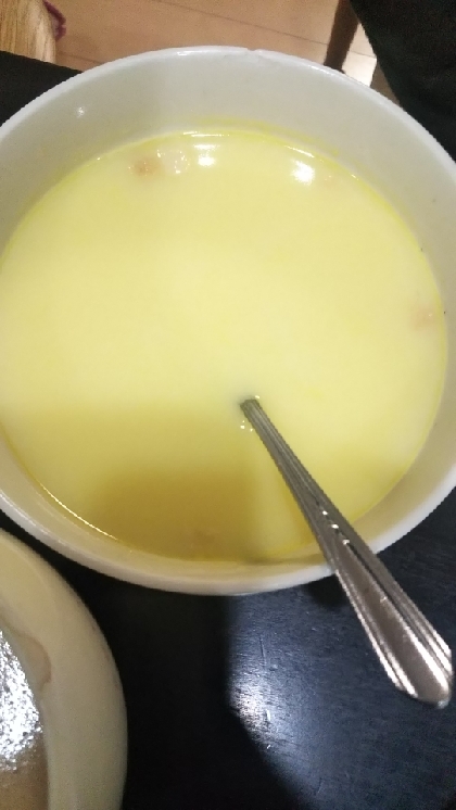クリームコーン缶でコーンスープ