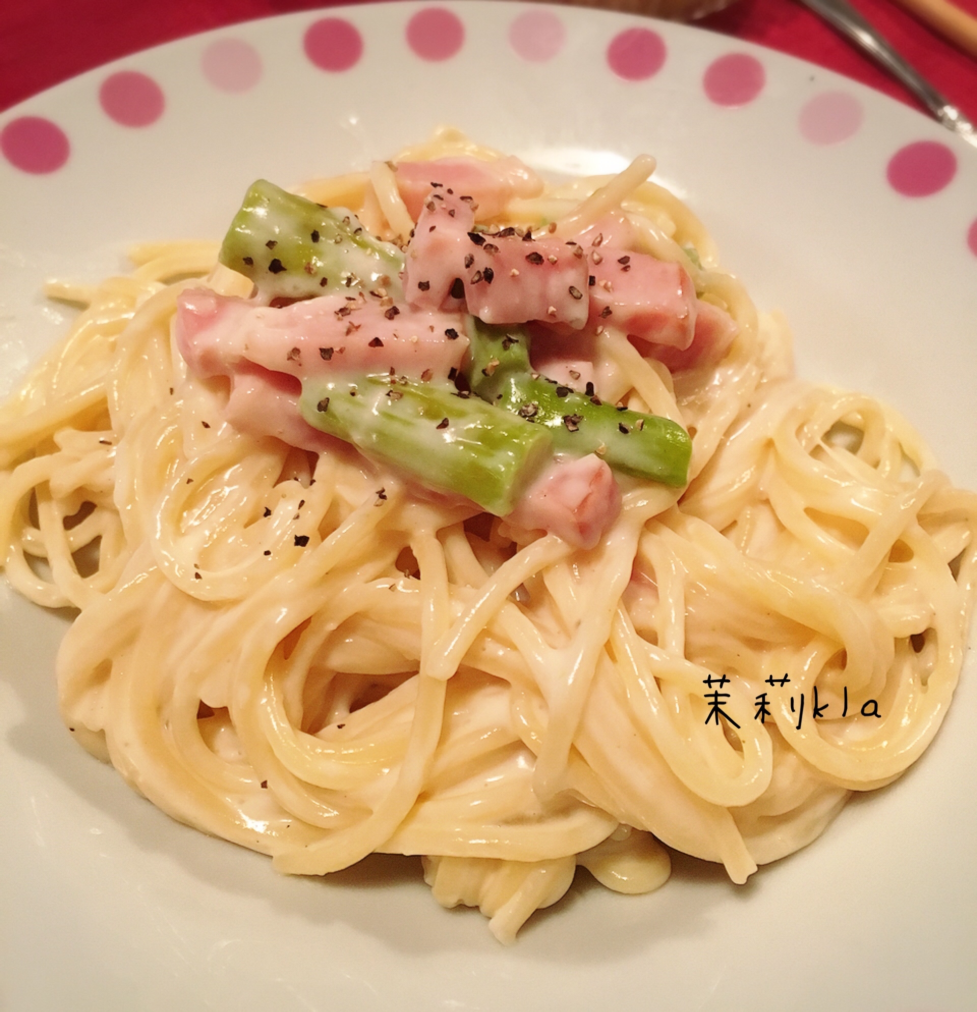 アスパラとベーコンのクリームパスタ