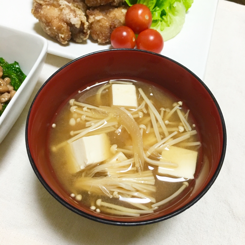 木綿豆腐と長ネギ玉ねぎのお味噌汁♡