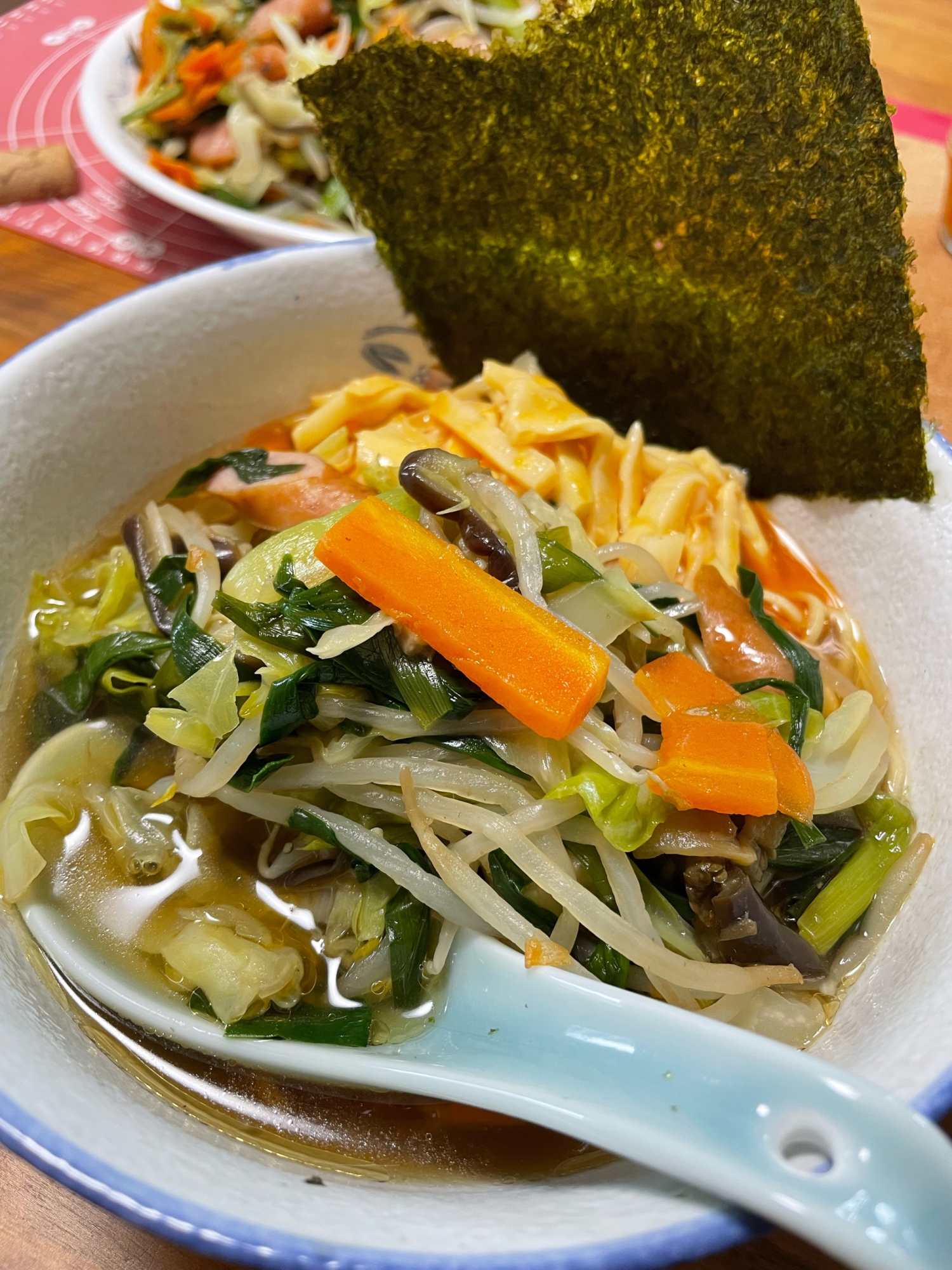 手作り醤油ラーメンスープ